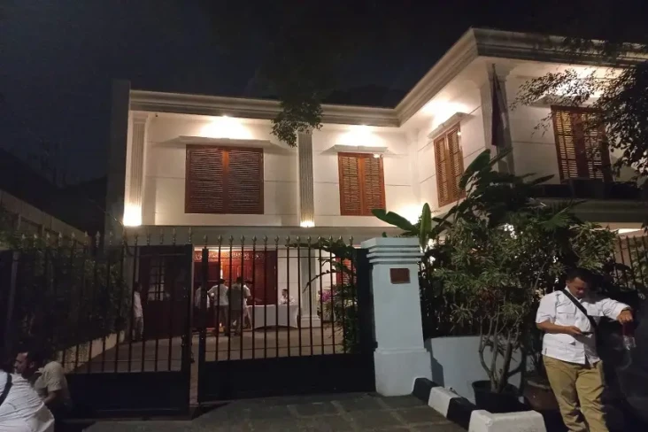 Gerindra Gelar Rapat...