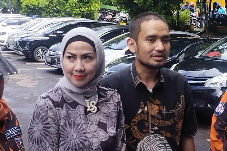 Bukan Aib, Venna Melinda...