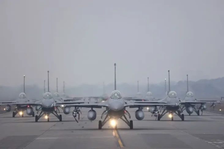 4 Senjata Militer Andalan...