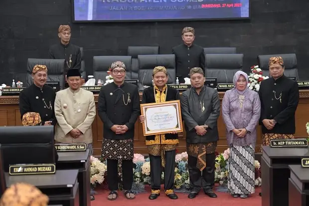 Ridwan Kamil Apresiasi...