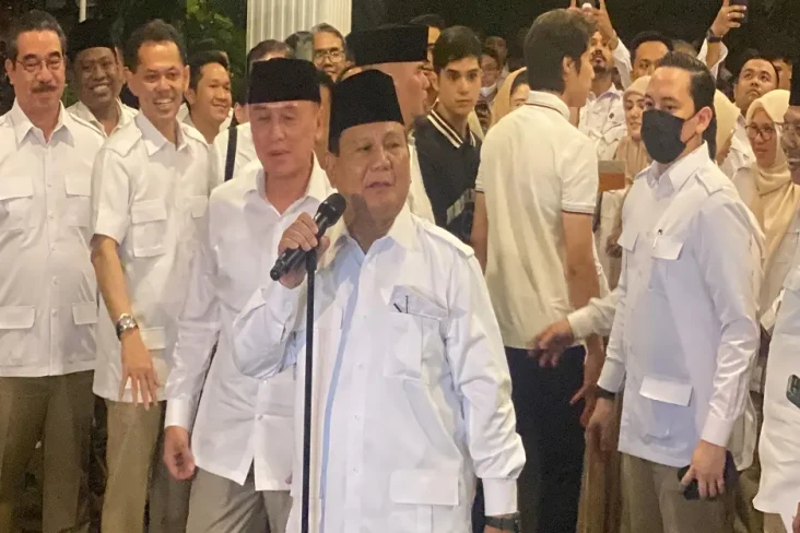 Prabowo Ungkap Kriteria...