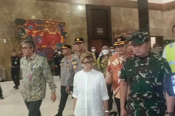 Panglima TNI dan Menlu...