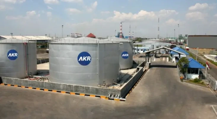 Pemegang Saham AKR Corporindo...