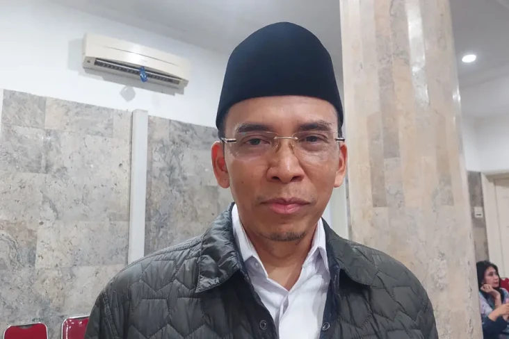 Michael Sianipar dan...