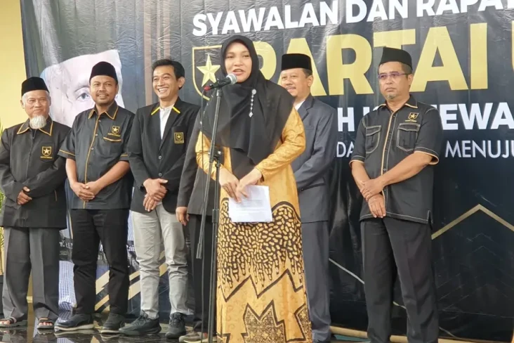 Partai Ummat Kenalkan...