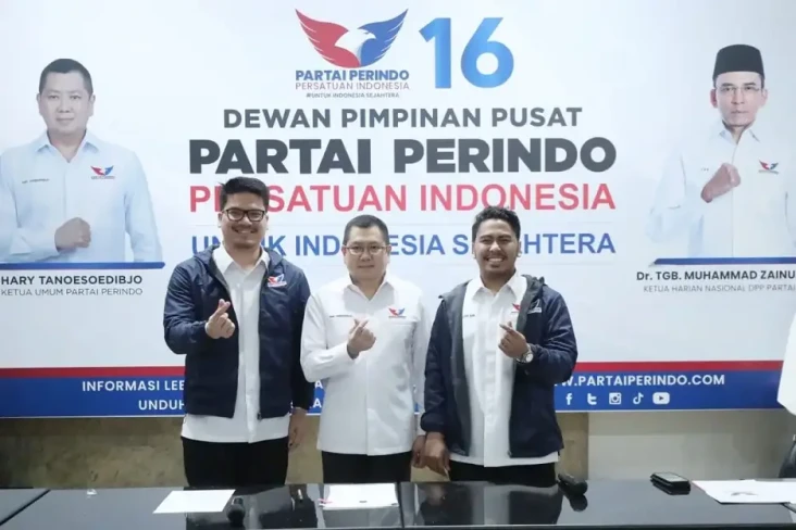 Dilantik Jadi Ketua...