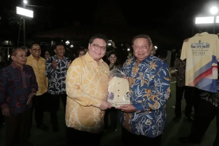 Airlangga Bertemu SBY...