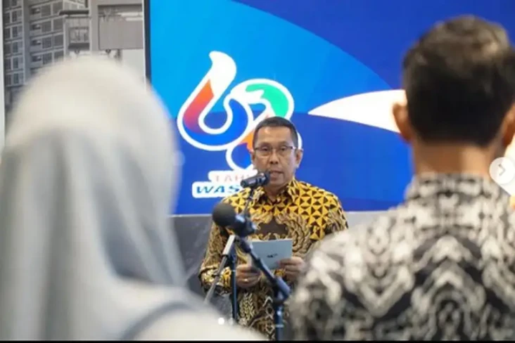 Jadi Tersangka Korupsi,...
