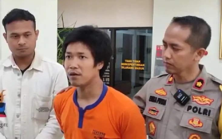 Didera Kemiskinan, Bocah...