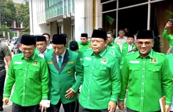 Pimpin Pengurus PPP...