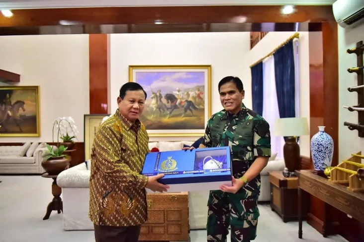 Prabowo Terima Kunjungan...