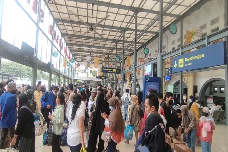 Arus Balik Libur Lebaran,...