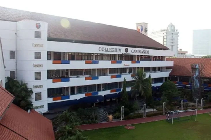 12 SMA Terbaik di Jakarta...