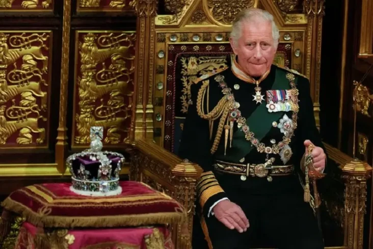 Penobatan Raja Charles,...
