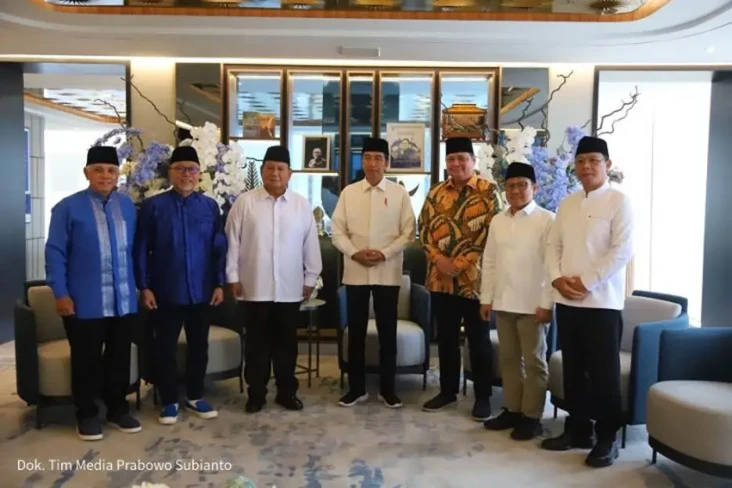 Malam Ini, Presiden...