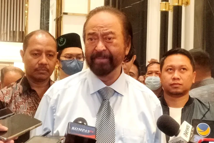 Surya Paloh Tak Diundang...