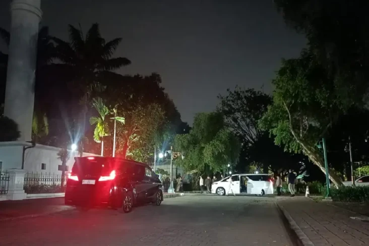 Bertemu Presiden Jokowi,...
