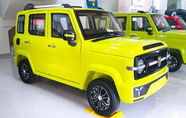3 Mobil Listrik Rp100...