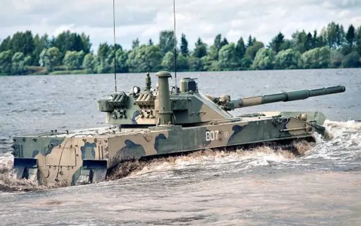 Dijuluki Pembunuh Tank,...
