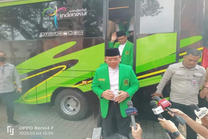 Silaturahmi ke Jokowi,...