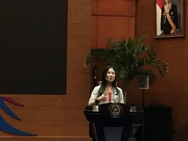 Peringati Hari Kartini...