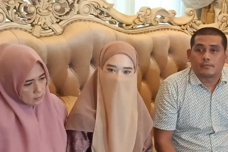 Inara Rusli Akhirnya...