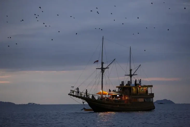 Labuan Bajo Sambut Delegasi...