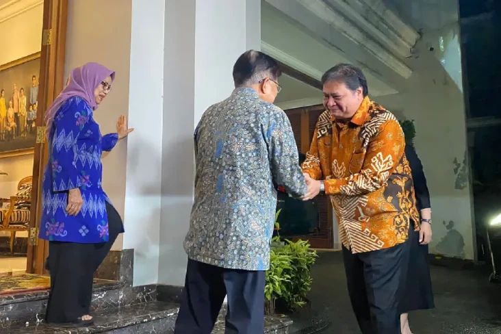 Airlangga Hartarto Temui...