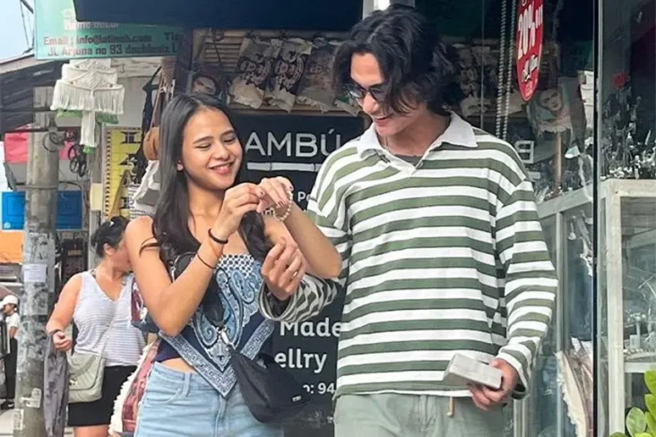Syuting di Bali, Teuku...