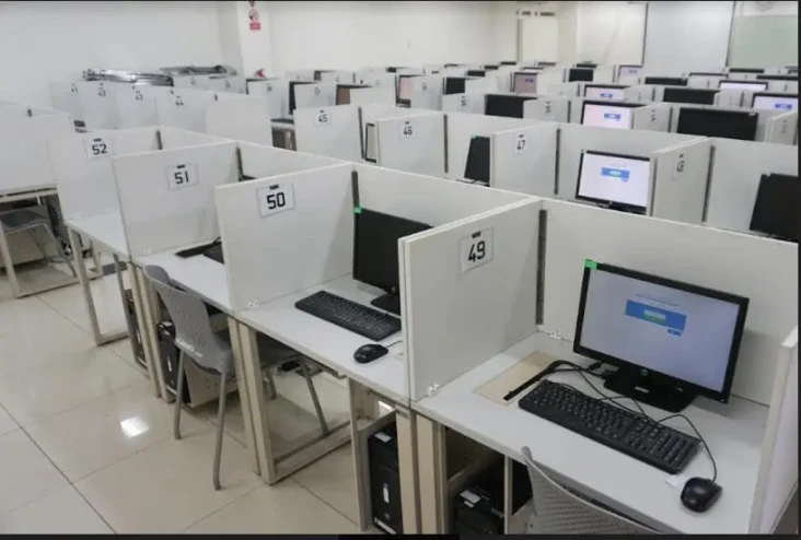 Kampus UI Depok dan...