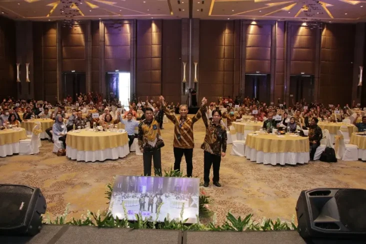 Tingkatkan Integritas,...