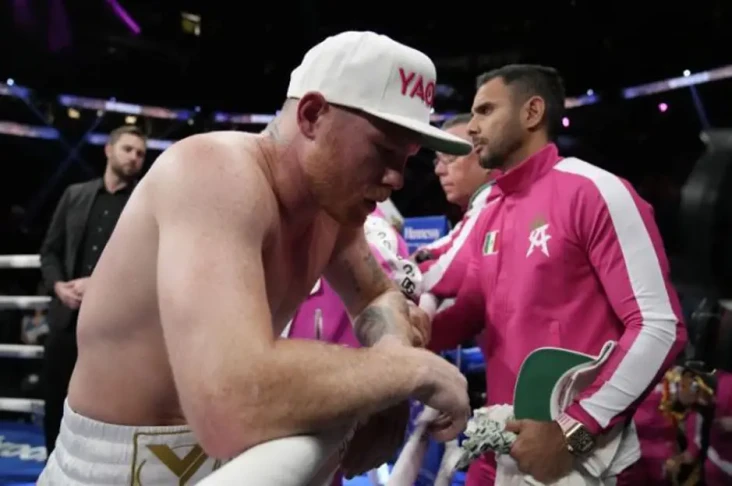 Kalah dari Bivol, Canelo:...