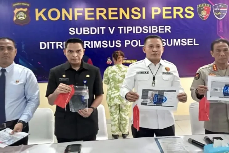 Bikin Konten Makan Kriuk...