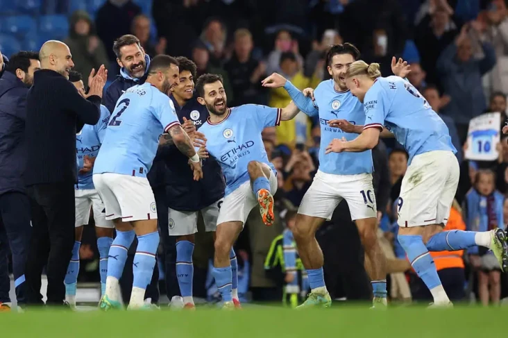 Manchester City vs Leeds...