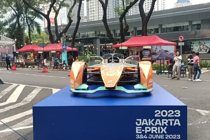 Panaskan Jakarta E-Prix,...