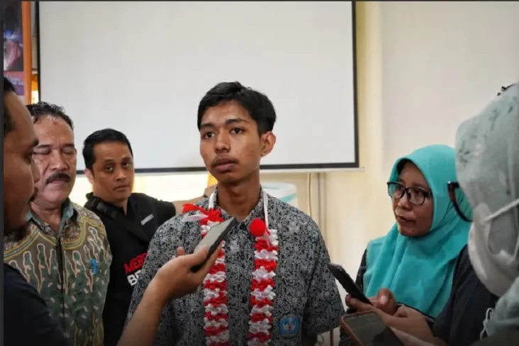 Bangga, Siswa SMKN 2...