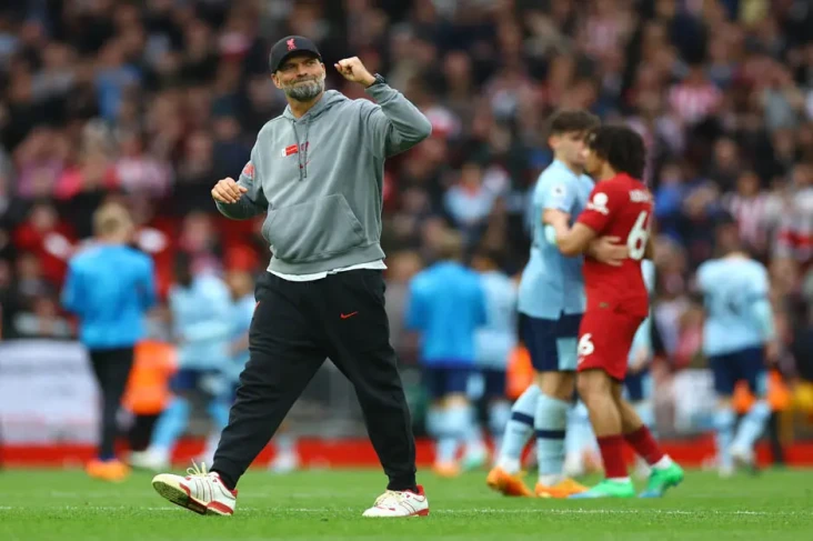 Liverpool Ukir Sejarah...