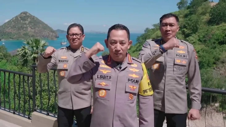 Kapolri Ucapkan Selamat...