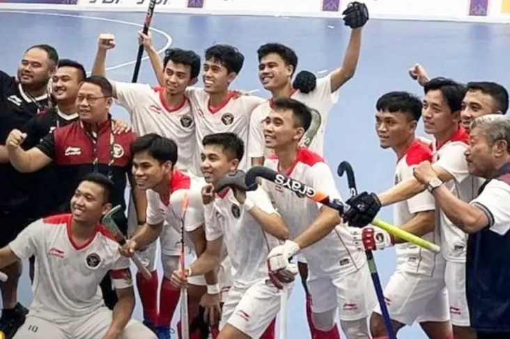 Pencak Silat dan Hoki...