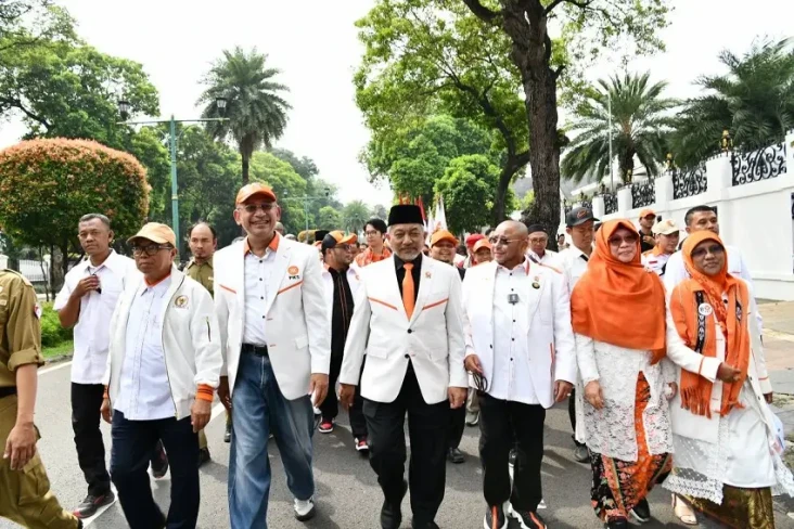 PKS Daftarkan Bakal...