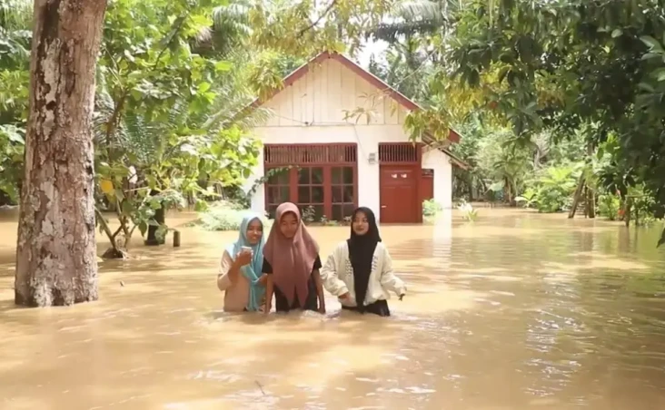 Banjir Terjang Aceh...