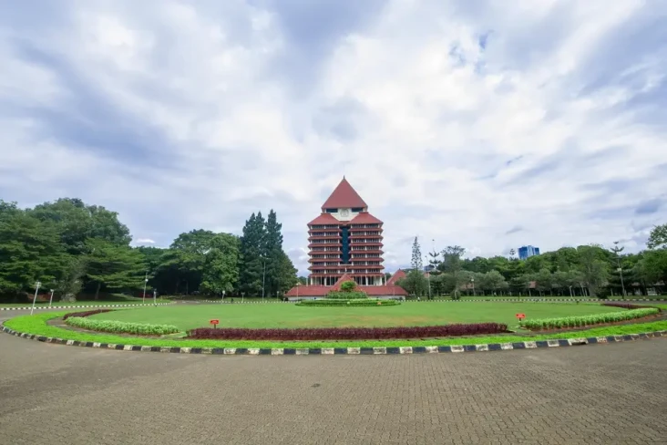 Daftar Jurusan Kuliah...