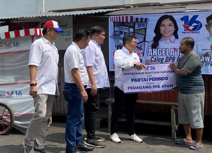 Gerobak Perindo Bantu...