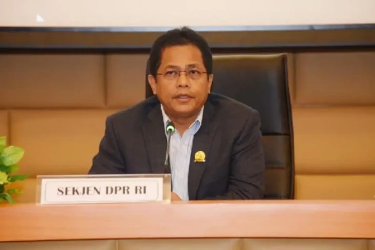 DPR Masih Reses, Surpres...