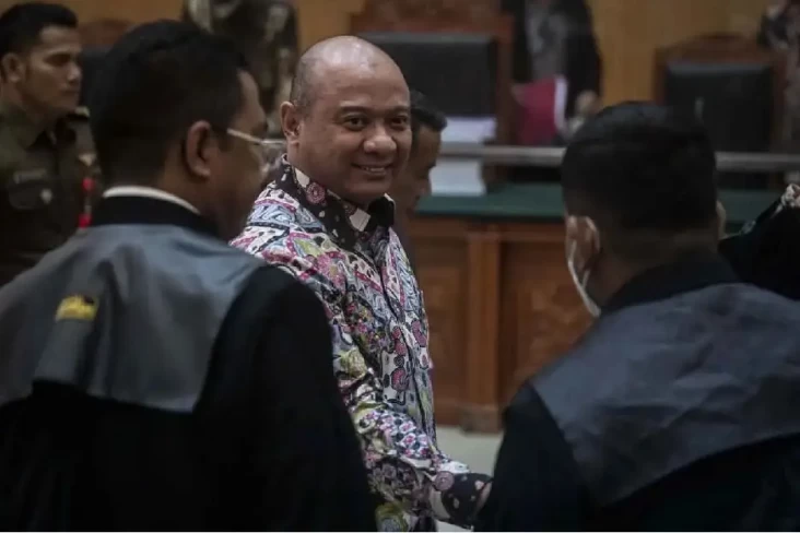 Irjen Pol Teddy Minahasa...