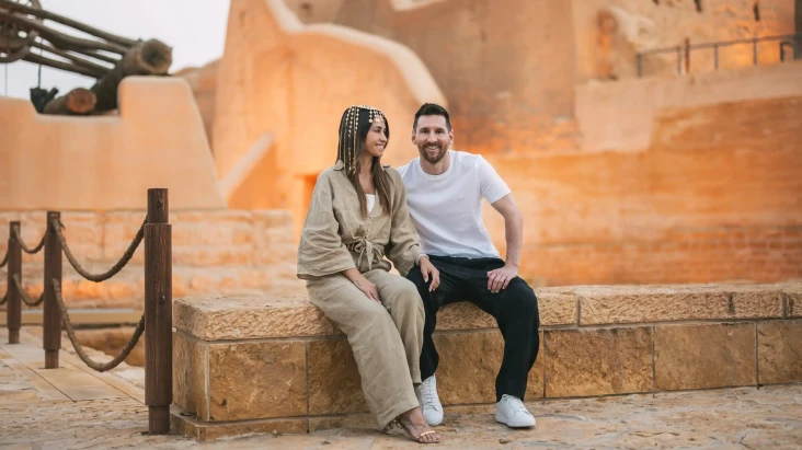 Istri Lionel Messi Kabarnya...
