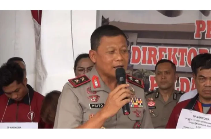 Profil Priyo Widyanto,...