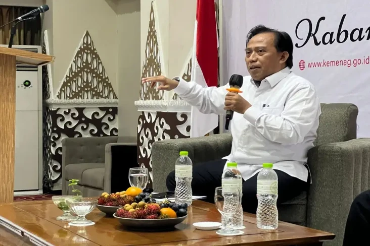 Kemenag Luncurkan Buku...