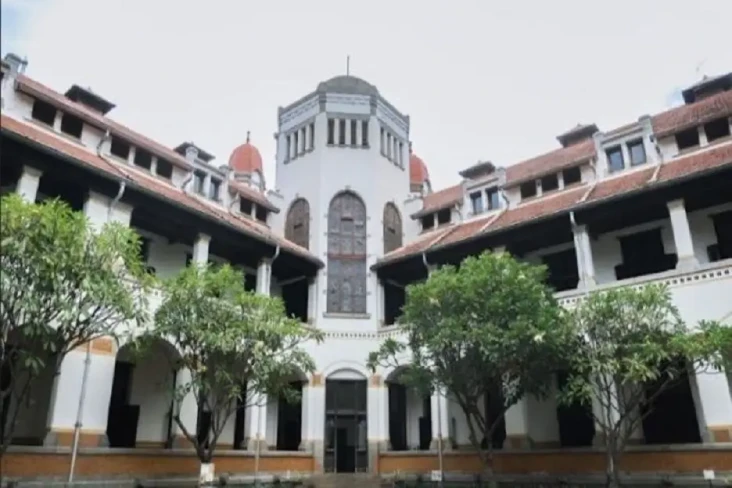 5 Tempat Wisata di Indonesia...