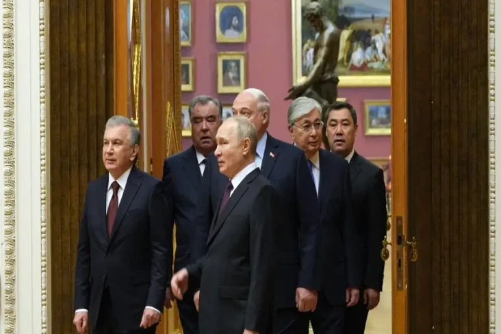 Ukraina Kesal 6 Pemimpin...